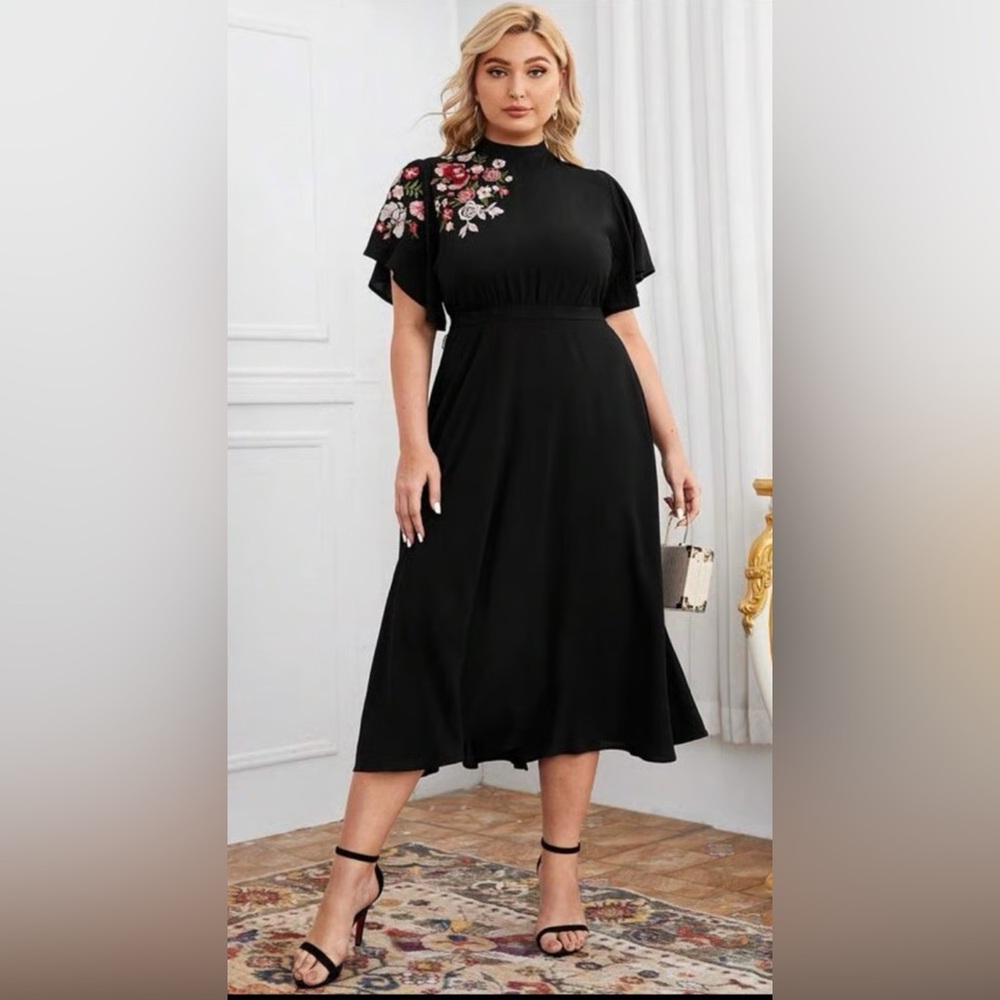 SHEIN Curve Embroidered elegant fit and flare dress 1x